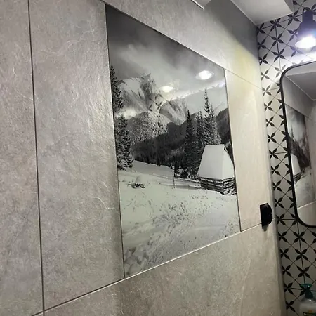 Karolina Centrum ゲストハウス 3*