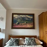 Guest house Karolina Centrum 3*