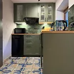 Guest house Karolina Centrum 3*