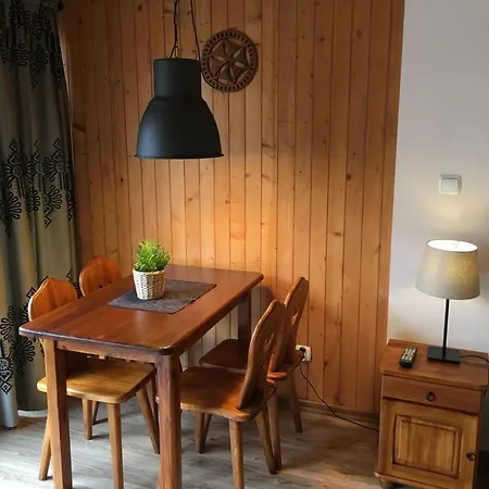 بيت ضيافة Karolina Centrum