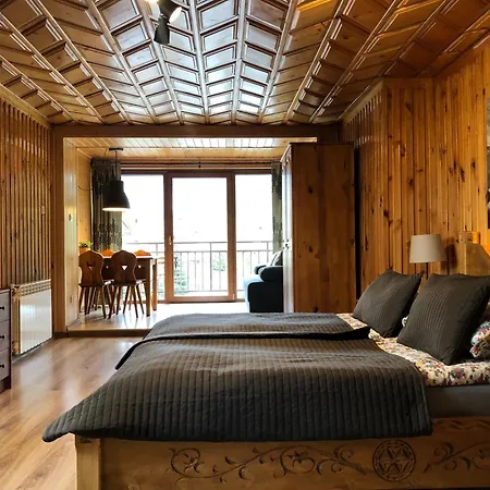 Karolina Centrum Guest house 3*